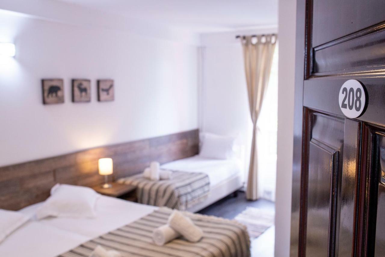Hotel Floare De Colt Mînăstirea Humorului المظهر الخارجي الصورة